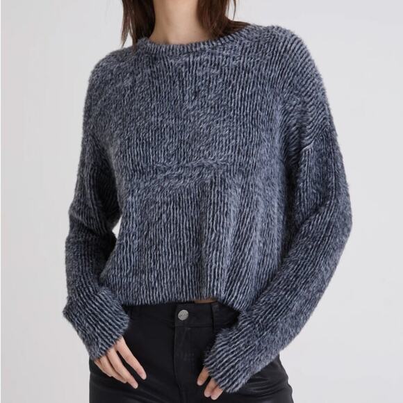 Bella Dahl Slouchy Eyelash Knit Crewneck Sweater Size Medium - Picture 1 of 8